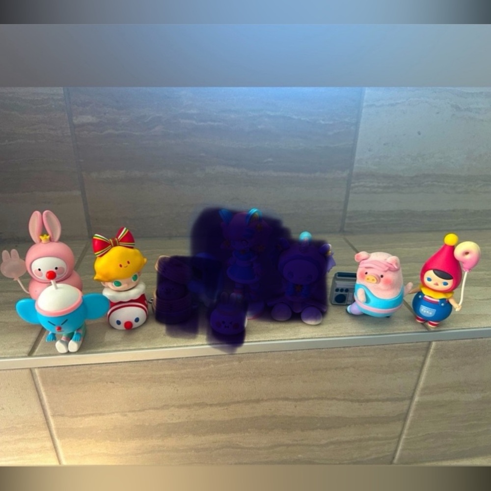 POP MART plus assorted‎ figures x5
